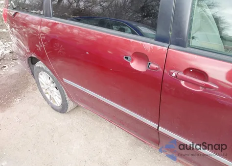 2009 Toyota Sienna Limited from USA, damaged, VIN 5TDBK22C09S022418